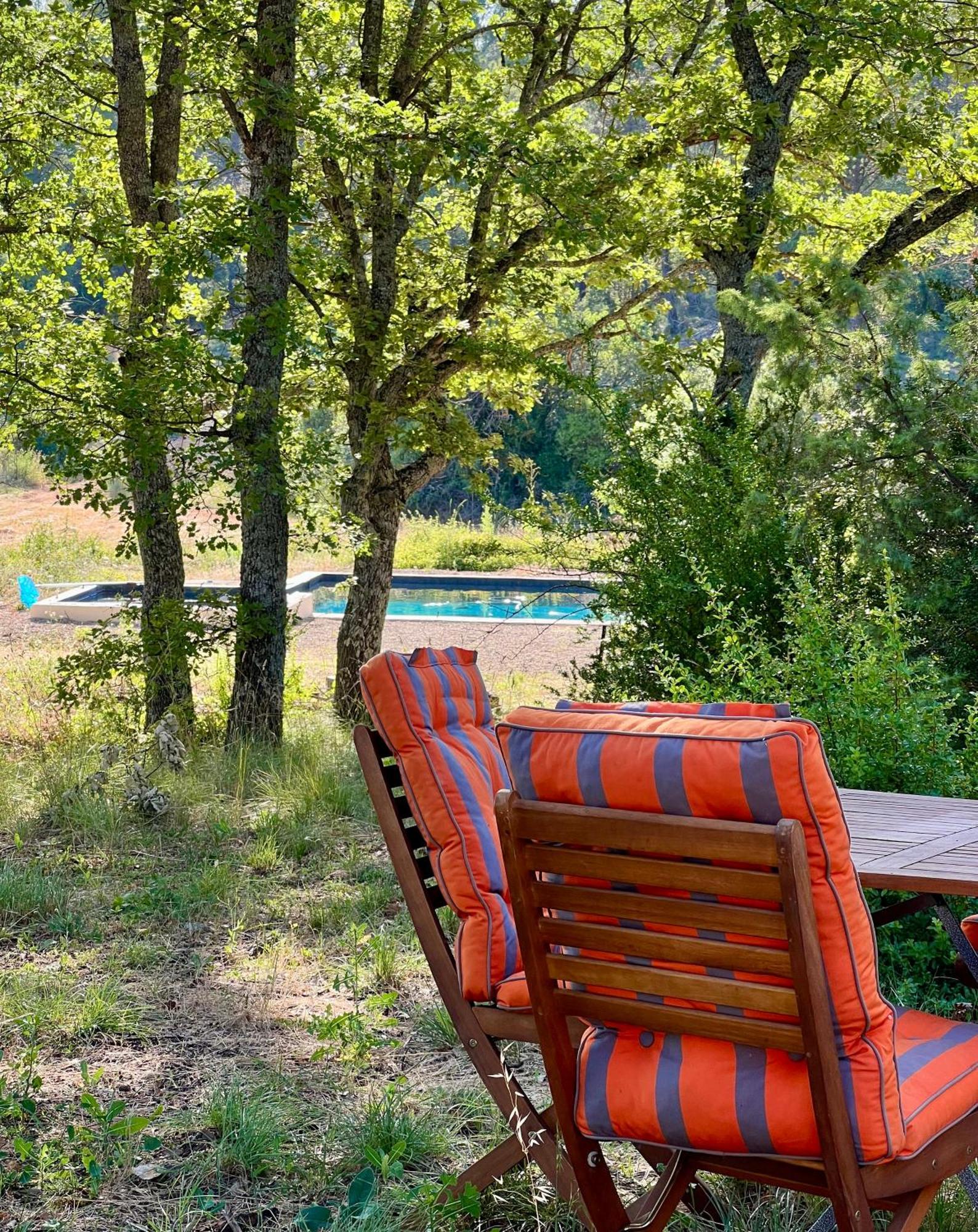 La Cabane De Babarot Aups Bagian luar foto